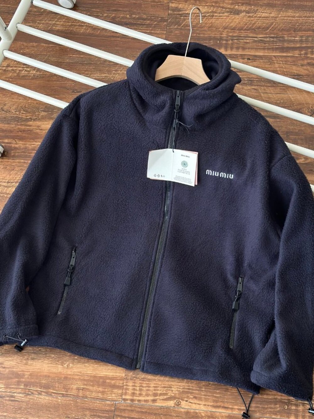 MIUMIU FW25 Valentine's Day Collection Solid Color Fleece Hooded Zip-Up Sweatshi